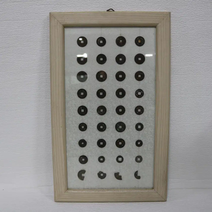 [BUNJANG] Framed Collection of Various Old Coins / [진품] 각종 엽전들을 나열하여 만든 액자