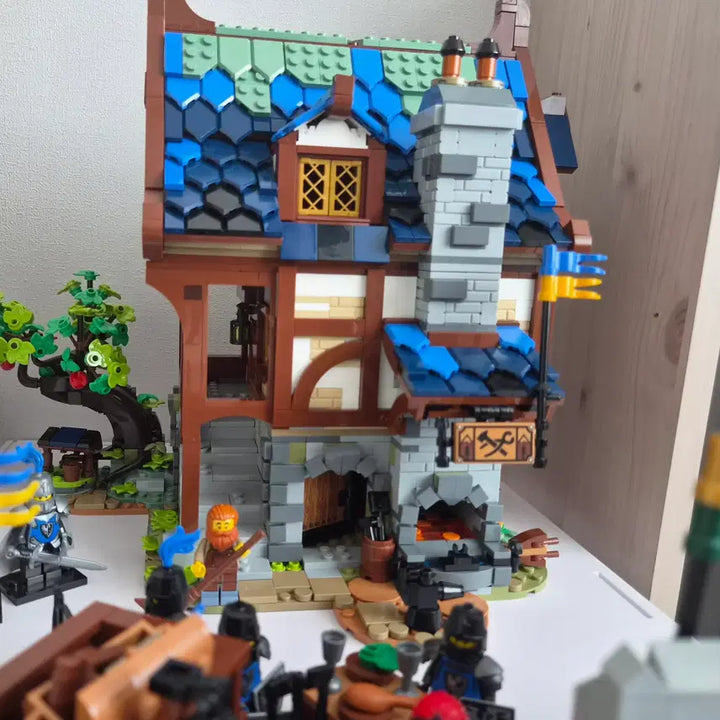[BUNJANG] LEGO Ideas Medieval Blacksmith 21325 / 레고 아이디어스 중세 대장간 21325