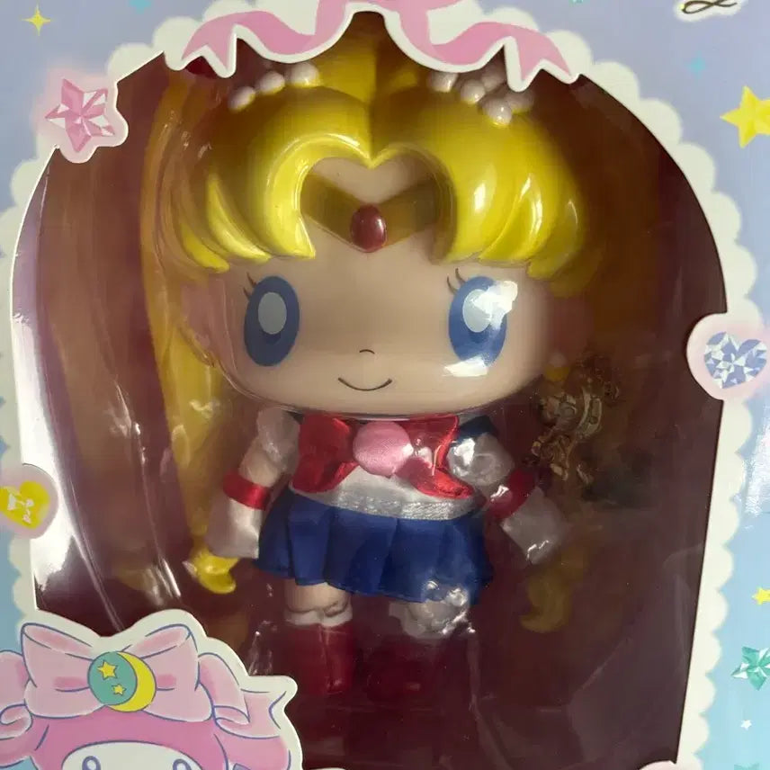 [BUNJANG] Sailor Moon x My Melody Collaboration Figure (Box Damage) / 세일러문 x마이멜로디 (박스데미지)