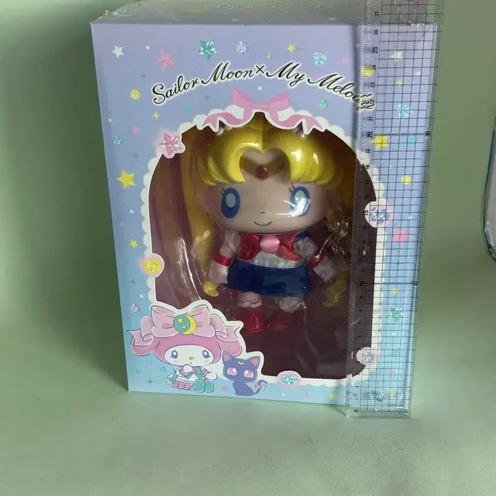 [BUNJANG] Sailor Moon x My Melody Collaboration Figure (Box Damage) / 세일러문 x마이멜로디 (박스데미지)