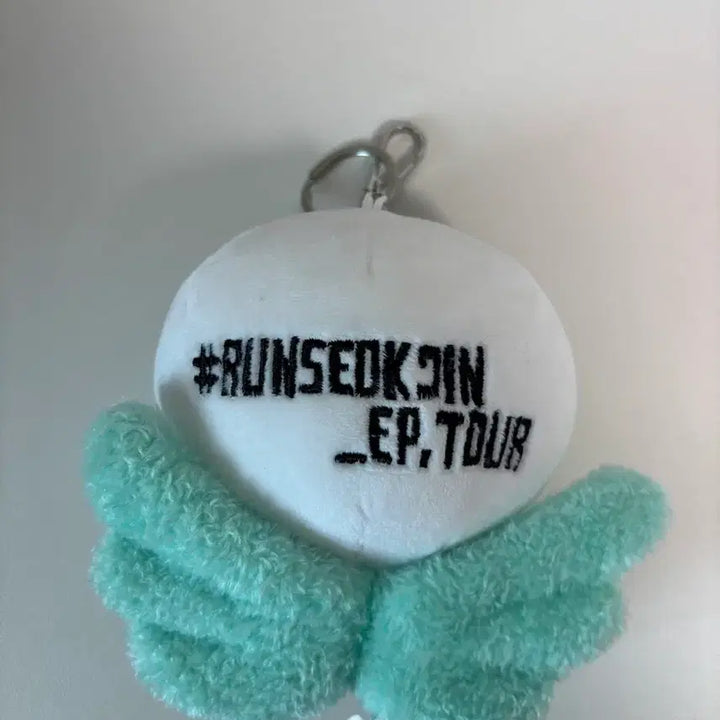 [BUNJANG] Jin (BTS) WOOOTTOY Figure Keyring / 런 석진 우떠 인형 키링