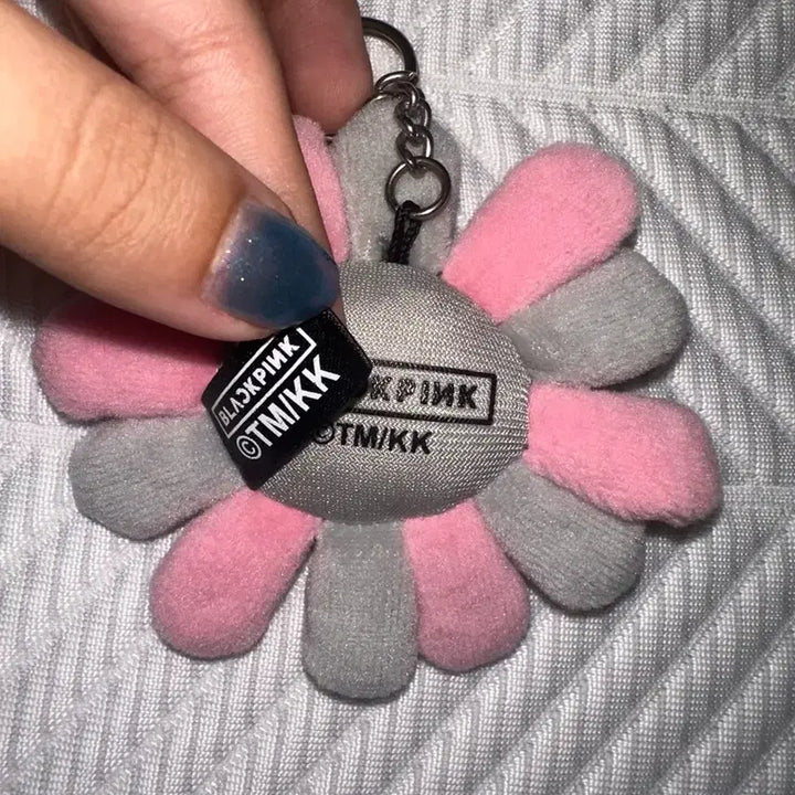 [BUNJANG] KAikaiKiki Blackpink Collaboration Mascot Keychain Doll - Smiling Flower / 카이카이키키 블랙핑크 콜라보 마스코트 키링 인형 웃는꽃