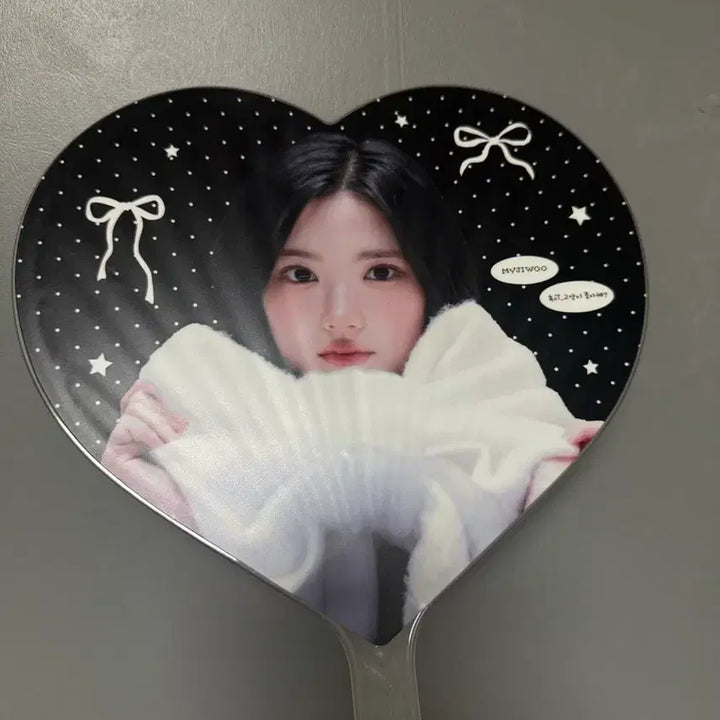 [BUNJANG] HA:TUTU:HA Jiwoo Uchiwa / 하투하 지우 우치와 하츠투하츠