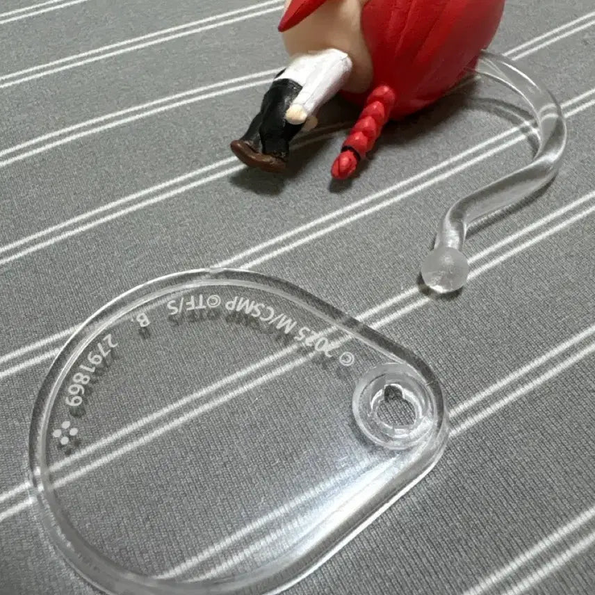 [BUNJANG] Chainsaw Man Makima Gachapon Figure / 체인소맨 가챠 마키마
