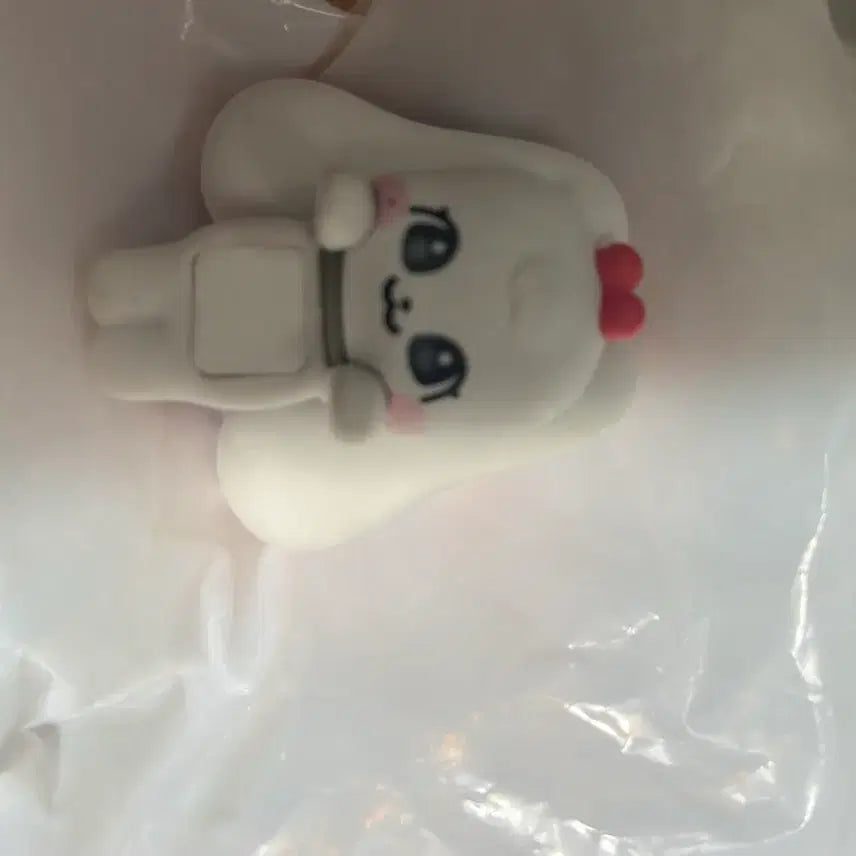 [BUNJANG] IVE Jang Won Young Cherry Ver. Smartphone Figure / 체리 장원영 스마트폰 피규어 팔아요 미니브 아이브 팝업