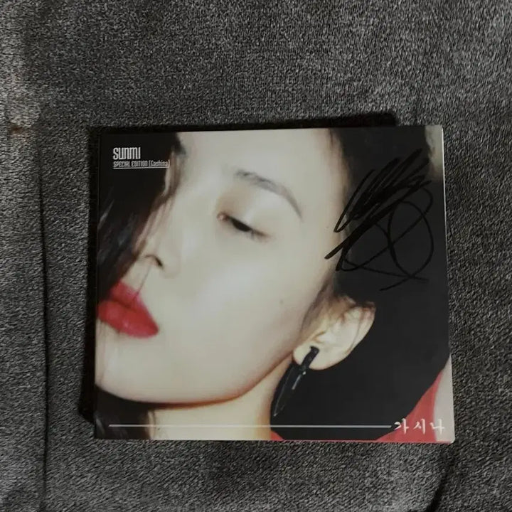 [BUNJANG] Sunmi Signed &