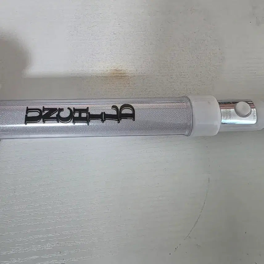 [BUNJANG] UNCHILD Official Lightstick / 언차일드 응원봉