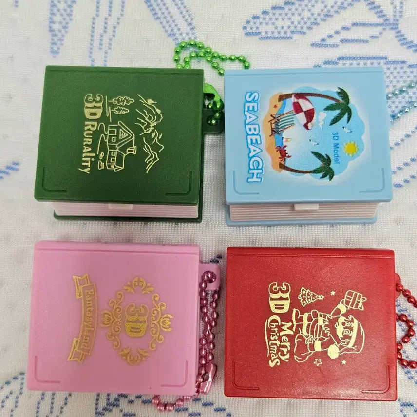 [BUNJANG] Gachapon 3D Pop-Up Book Keychain Seasonal Set / (일괄)3D 입체 팝업 북 키링 가챠 마을 계절별