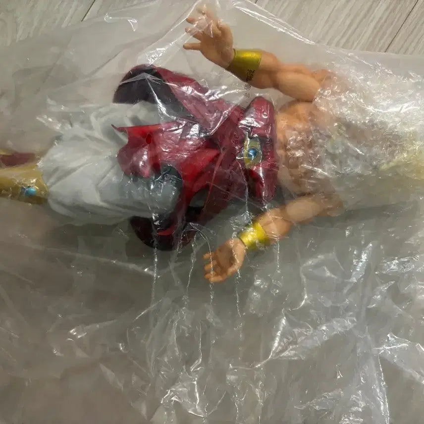 [BUNJANG] Dragon Ball Ichiban Kuji Back to the Film Broly C Prize Figure (Yellow Hair) / 택포5.7 드래곤볼 제일복권 백투더필름 브로리 c상 노란머리 단순확인품 팝니다