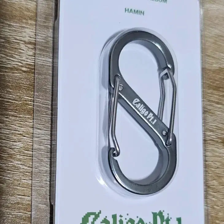 [BUNJANG] P.L.E. Playv Carabiner Sealed / 플레이브 카라비너 최저가 팝니다!