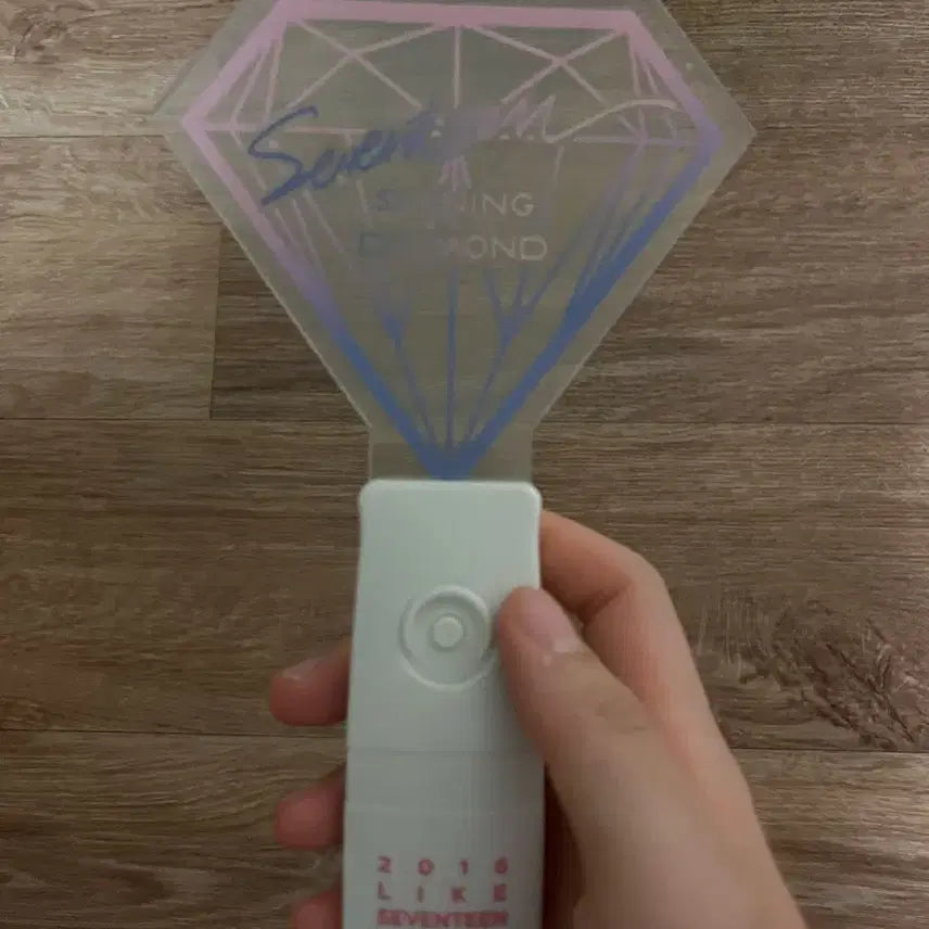 [BUNJANG] SEVENTEEN 2016 Shining Diamond Concert Lightstick / 세븐틴 2016 샤다봉 샤이닝 다이아몬드 응원봉