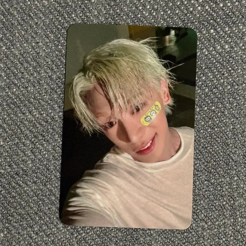 [BUNJANG] Hyunho CORE DMMU Soundwave POB Photocard / 원호 코어 DMMU 사운드웨이브 특전 세트