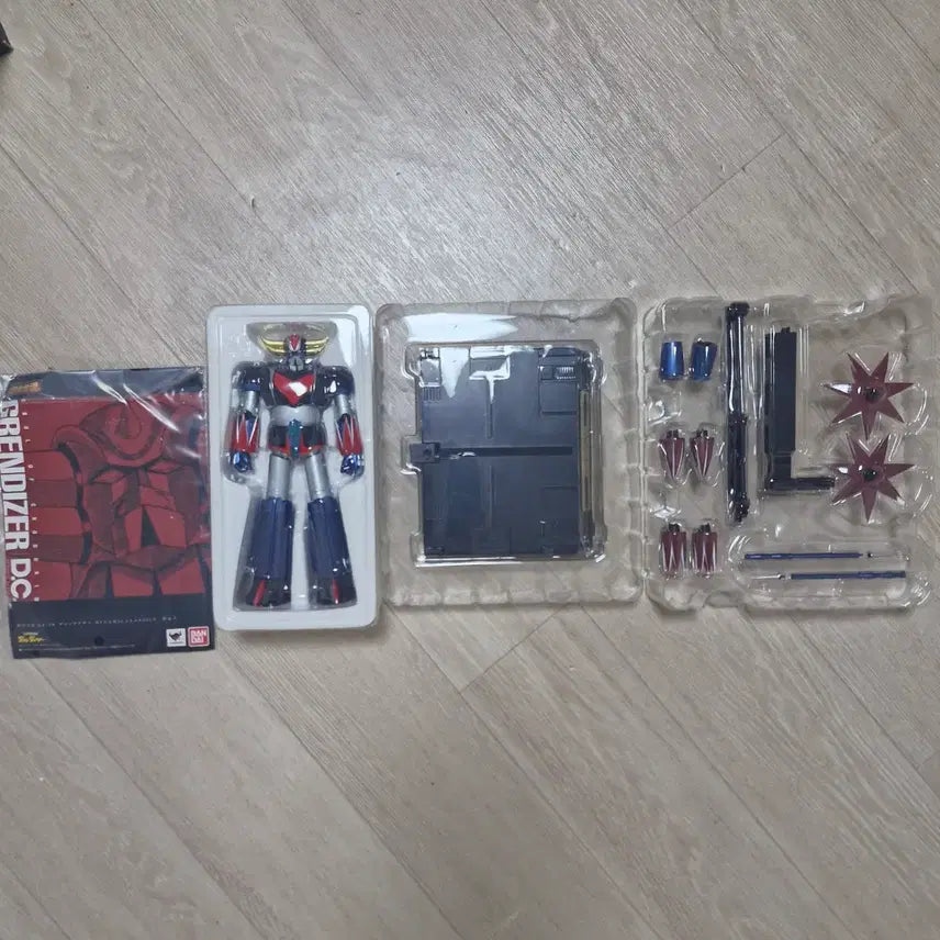 [BUNJANG] Bandai Chogokin Damashii Grendizer D.C. Figure / 반다이 초합금혼 그렌다이저 D.C. 피규어