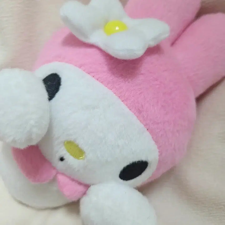 [BUNJANG] Classic My Melody Doll Glasses Holder / 고전 마이멜로디 인형 안경 받침대