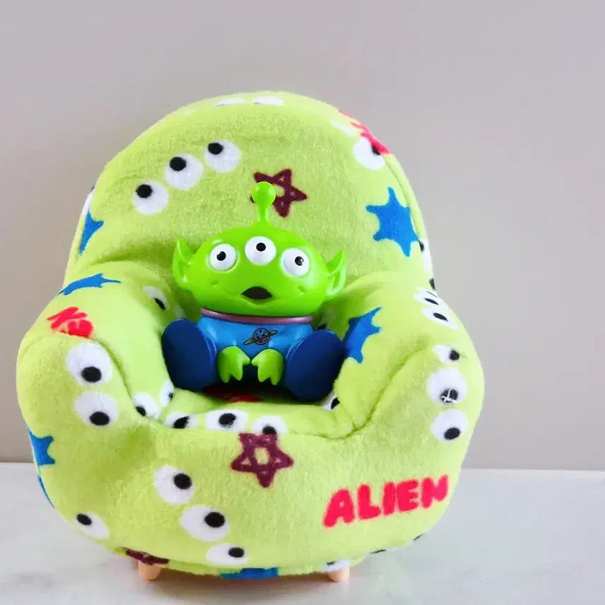 [BUNJANG] Disney Pixar Toy Story Alien Sofa Mood Lamp / 토이스토리 알린 소파무드등 판매합니다