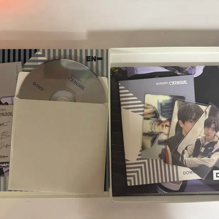 [BUNJANG] ENHYPEN BORDER : CARNIVAL Unsealed Album / 엔하이픈 BORDER : CARNIVAL 개봉 앨범