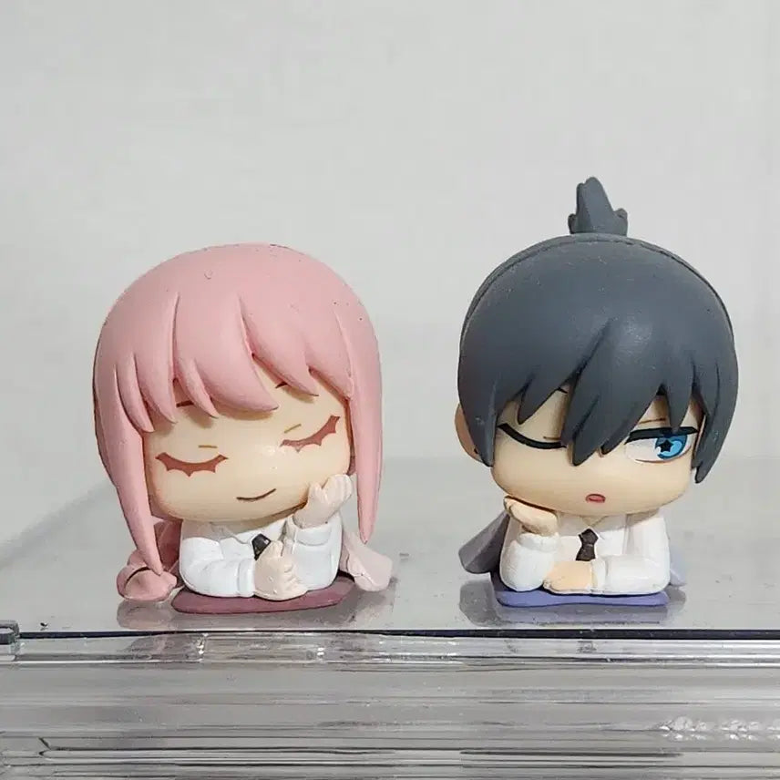 [BUNJANG] Chainsaw Man Onemutan Makima &amp; Aki Gacha Set / 체인소맨 오네무탄 마키마,아키 가챠 세트