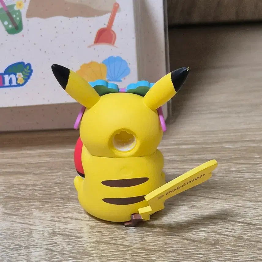 [BUNJANG] Pokemon Pikachu Summer Ball Play Figure / 포켓몬 피규어 여름 공놀이 피카츄