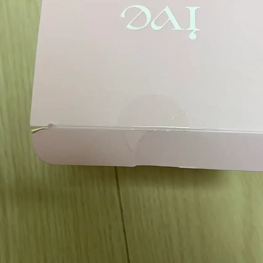 [BUNJANG] IVE Official Light Stick Ver. 2 / 아이브 응원봉 2