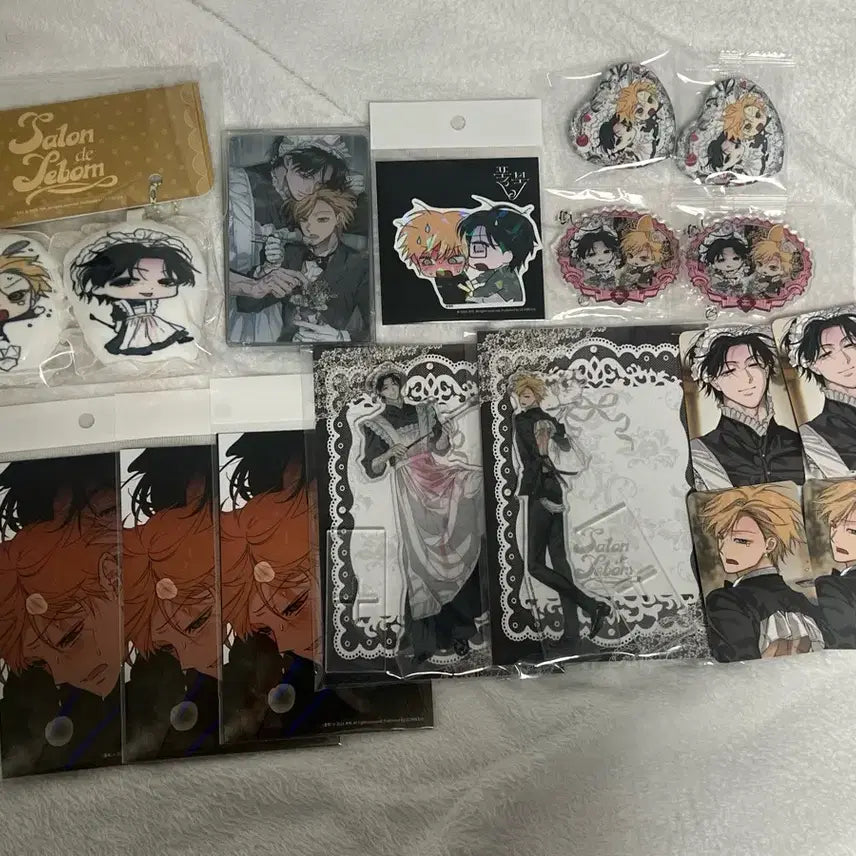 [BUNJANG] Rebom Full Book Special Edition Cushion Keyring, Photo Set, Acrylic Stand, Can Badges, Magnet, Sticker, Collection Set / 레봄 풀북 특전 쿠션키링 인화사진 아크릴 캔뱃지 마그넷 컬포 양도