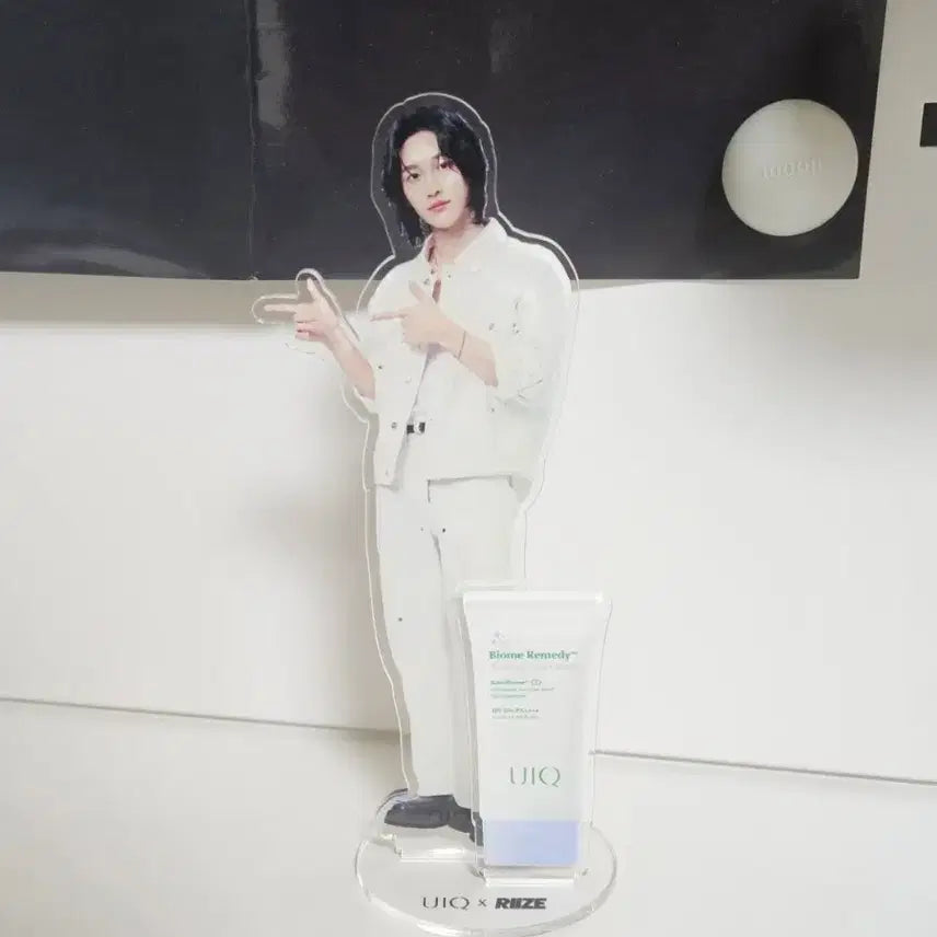 [BUNJANG] RIIZE Wonbin YUQI Acrylic Standee / 라이즈 원빈 유이크 아크릴 등신대