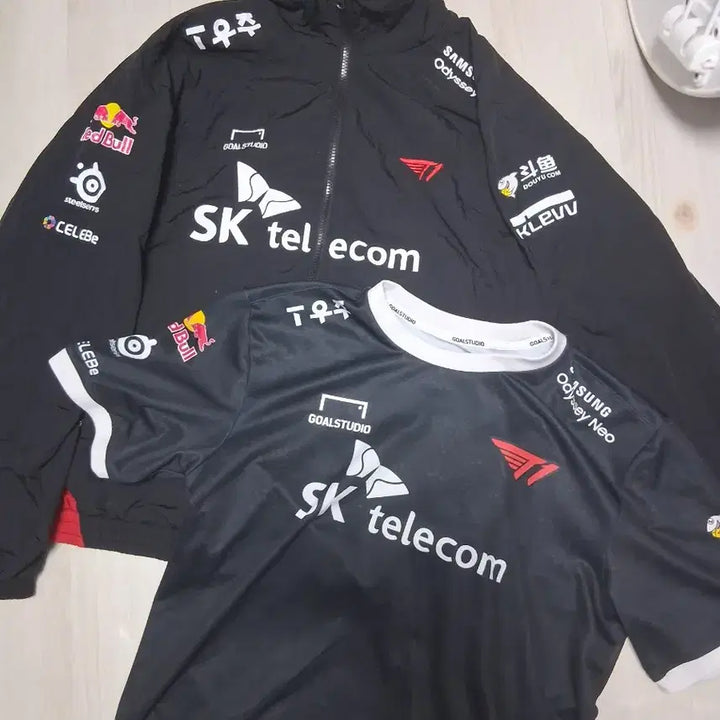 [BUNJANG] T1 Zeus 2023 Jersey Bundle XL / 2023 T1 제우스 유니폼 일괄