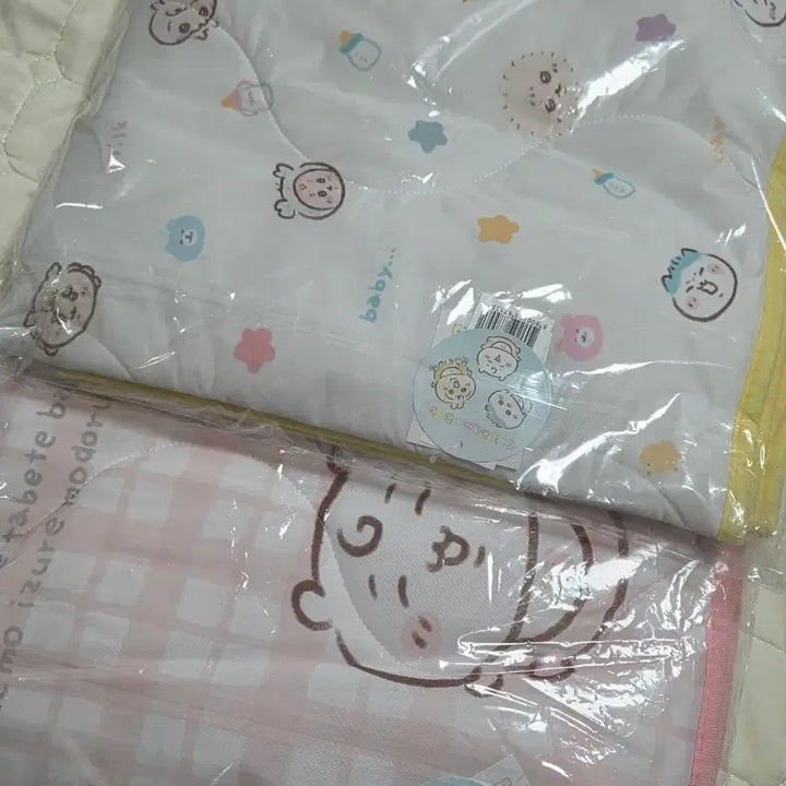 [BUNJANG] Chiikawa Baby Cooling Blanket / 치이카와 베이비 냉감이불(2개일괄) 냉각담요 냉감매트 새상품