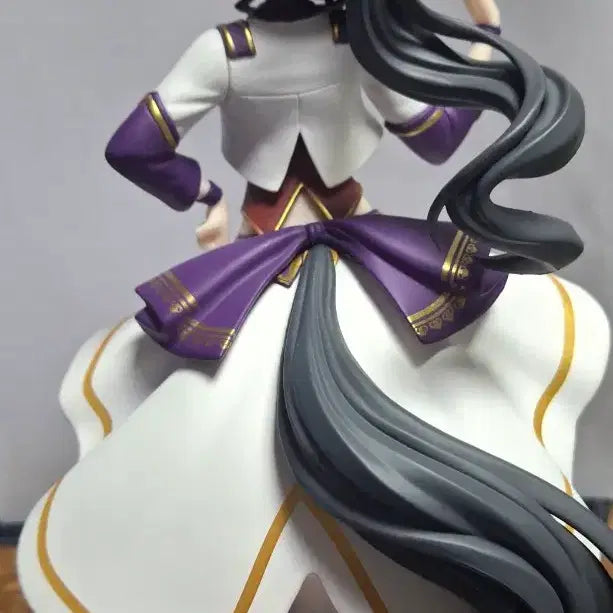 [BUNJANG] Xstellar Uma Musume: Shining Derby Satono Diamond Figure (Opened) / [우마무스메] Xstellar 사토노 크라운 피규어 개봉 전시품