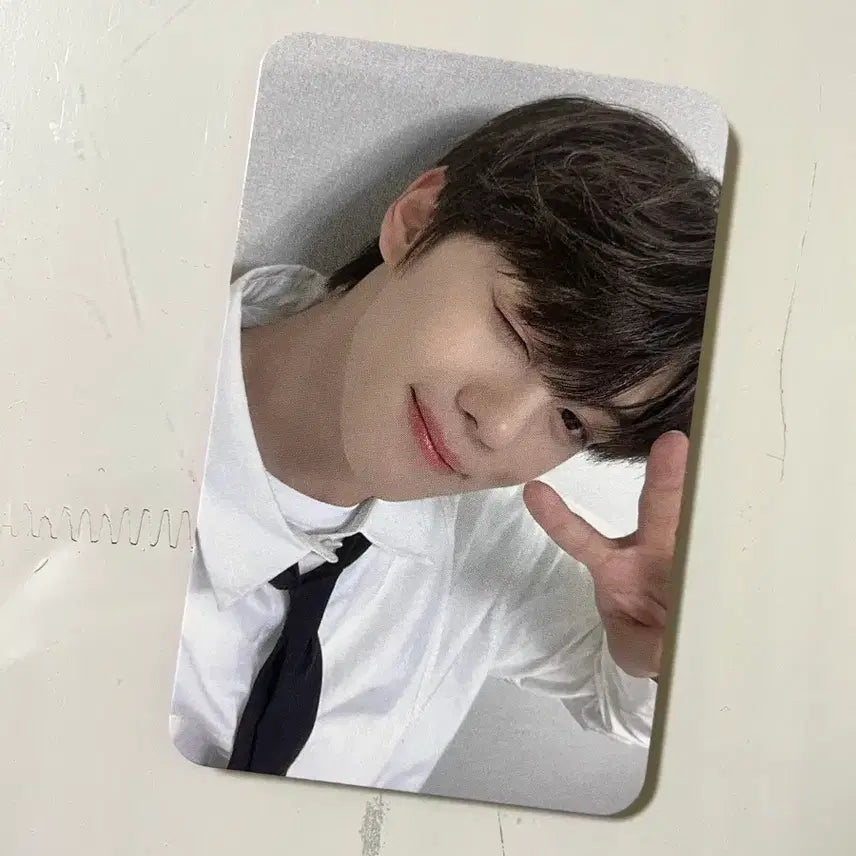 [BUNJANG] ZB1 Kim Gyuvin Mwave Photocard / 김규빈 앤더블 제베원 제로베이스원 엠웨이브 포카