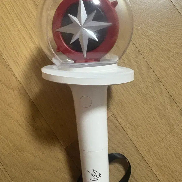 [BUNJANG] Stray Kids Official Lightstick Ver.2 / 스키즈 나침봉2 판매