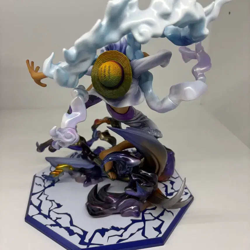 [BUNJANG] One Piece POP Maximum Luffy Gear 5 Nika Figure / 원피스 pop 맥시멈 루피 기어5 니카 피규어