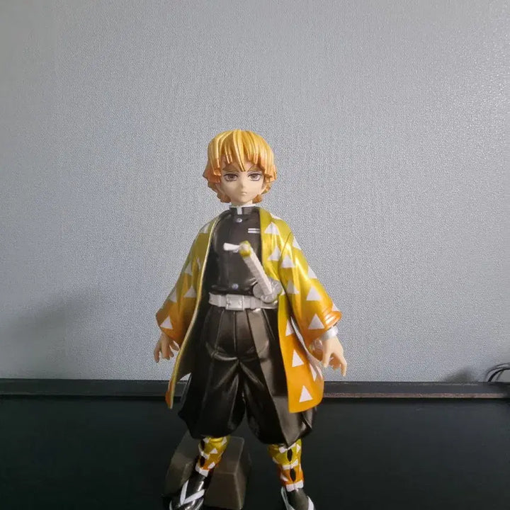 [BUNJANG] Bandai Namco Grandista Agatsuma Zenitsu Figure / 반다이 남코 그랜드 스타 아가츠마 젠이츠 피규어