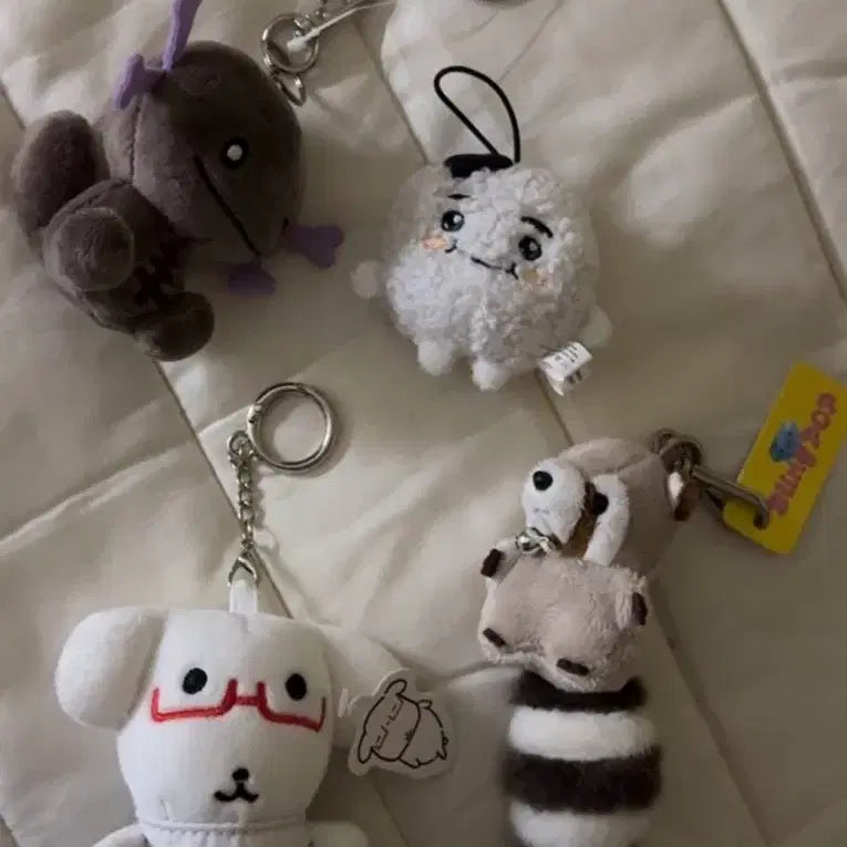 [BUNJANG] Doll Keychain Set (4 Types) / 인형 키링 4종 세트