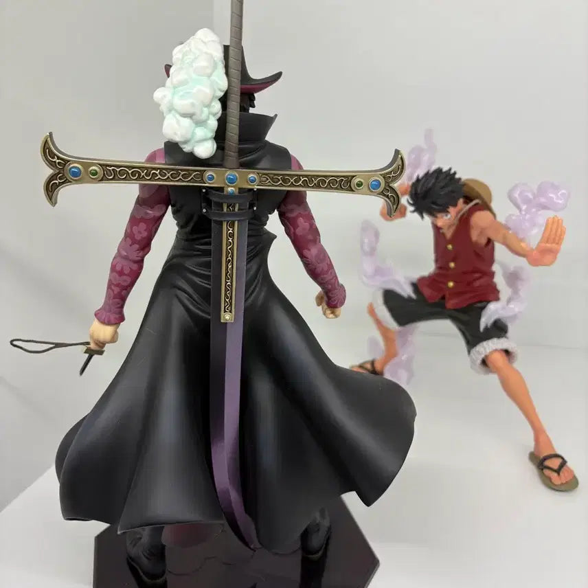 [BUNJANG] One Piece POP DX Juracule Mihawk Ver. 2 Reissue Figure / 원피스 pop dx 쥬라클 미로크 ver2 재판