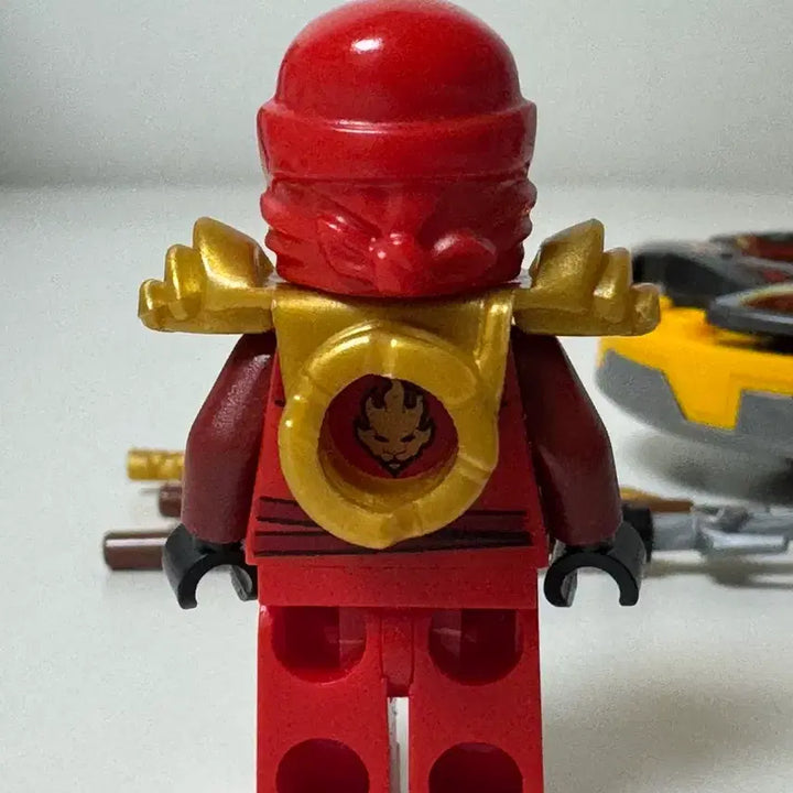 [BUNJANG] LEGO Ninjago 9561 Kai ZX Spinner / 정품 레고 닌자고 9561 카이 ZX 스피너 무기 전부 포함 카드 x