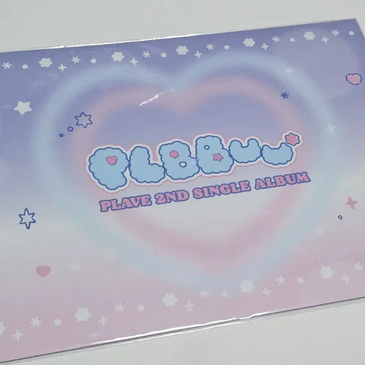 [BUNJANG] PLAVE Seongsu Stamp Tour Pluueu Poster Holder Set / 플레이브 성수 스탬프투어 플뿌우 포스터 홀더 세트 양도
