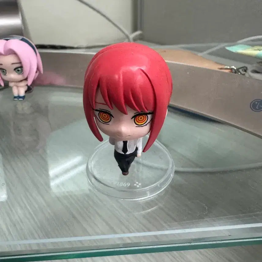 [BUNJANG] Chainsaw Man Makima Standing Figure / 체인소맨 가챠 마키마 스탠딩 피규어