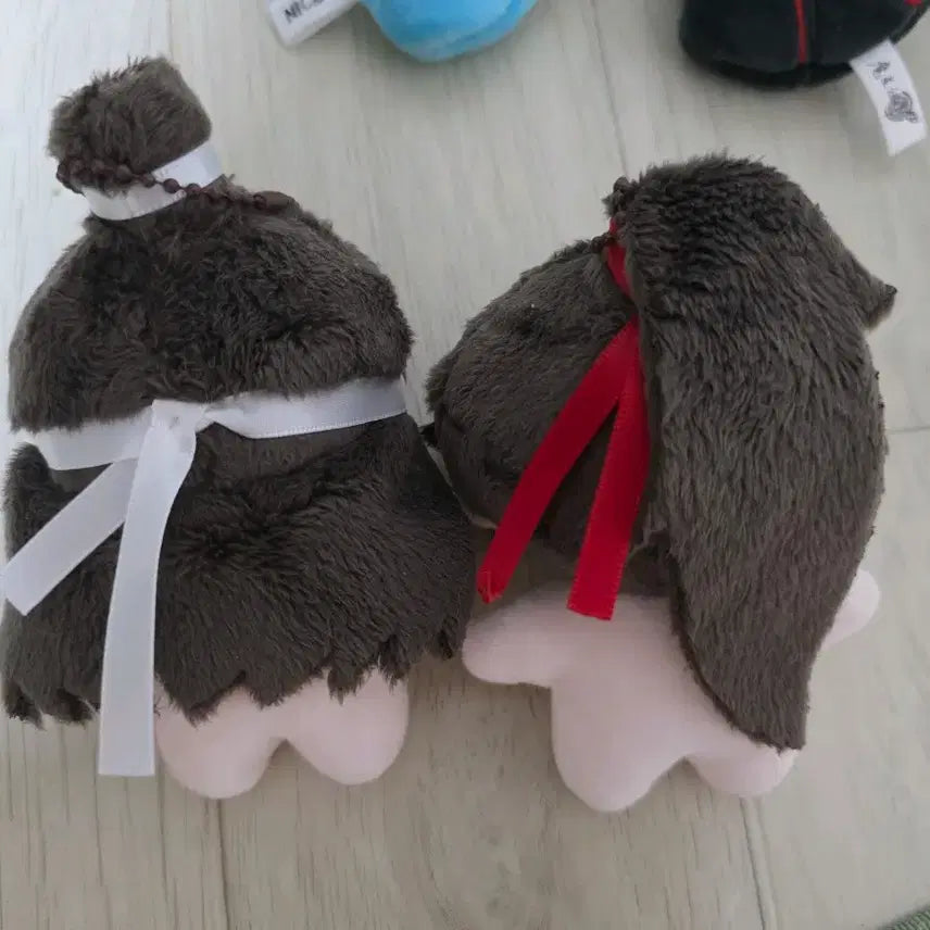 [BUNJANG] The Untamed WangXian 10cm Official Plush Doll (Outfit Included) / 마도조사 망기무선 10cm 공식인형 콘망무 양도 (옷포함)