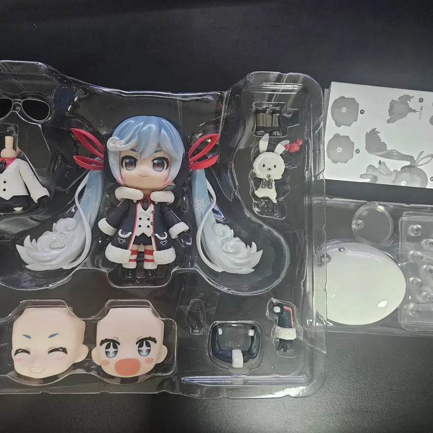 [BUNJANG] Nendoroid 2022 Yukimiku Figure / 넨도로이드 2022 유키미쿠 팝니다