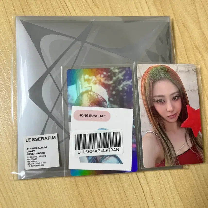 [BUNJANG] LE SSERAFIM FEARLESS Album Compact Version (Kim Chaewon) + Weverse POB / 미개봉 르세라핌 크레이지 앨범 컴팩트 버전(김채원)+위버스 특전