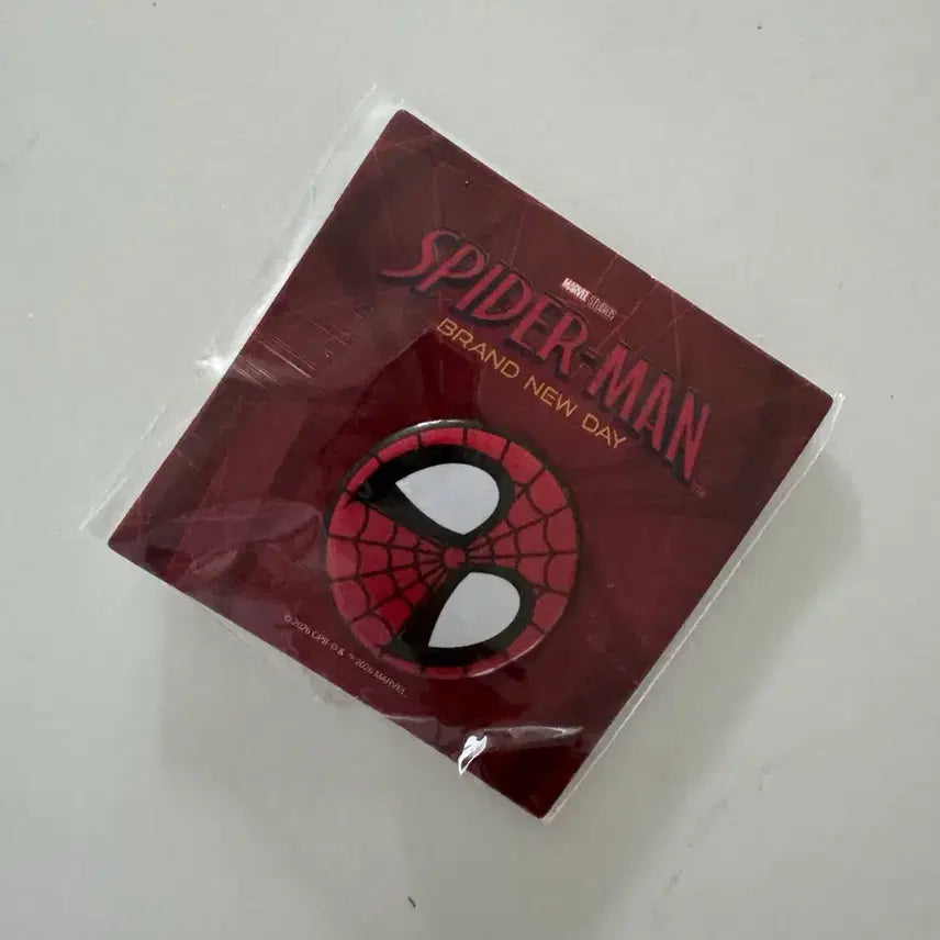 [BUNJANG] Marvel Spider-Man Brand New Day Pin Badge / 스파이더맨 브랜드 뉴 데이 핀뱃지