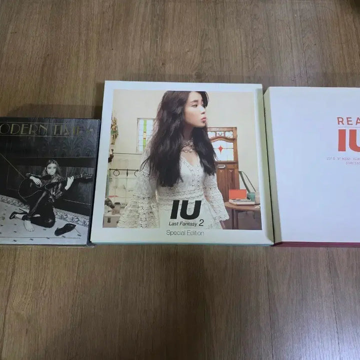 [BUNJANG] IU Limited Edition Album Bundle Set / 아이유 한정판 앨범 판매합니다