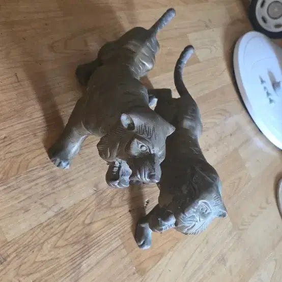 [BUNJANG] Tiger Bronze Pair (2 figures) / 호랑이 동브론즈 1쌍 2마리