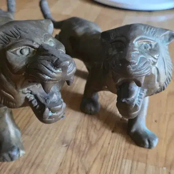 [BUNJANG] Tiger Bronze Pair (2 figures) / 호랑이 동브론즈 1쌍 2마리
