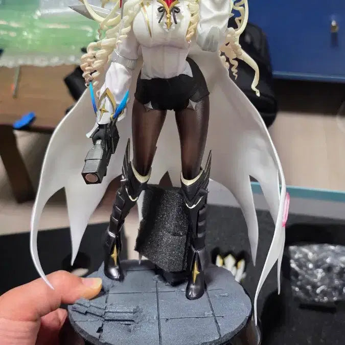 [BUNJANG] T-Toys Studio Nikke Crown Figure / 티토이스튜디오 니케 크라운