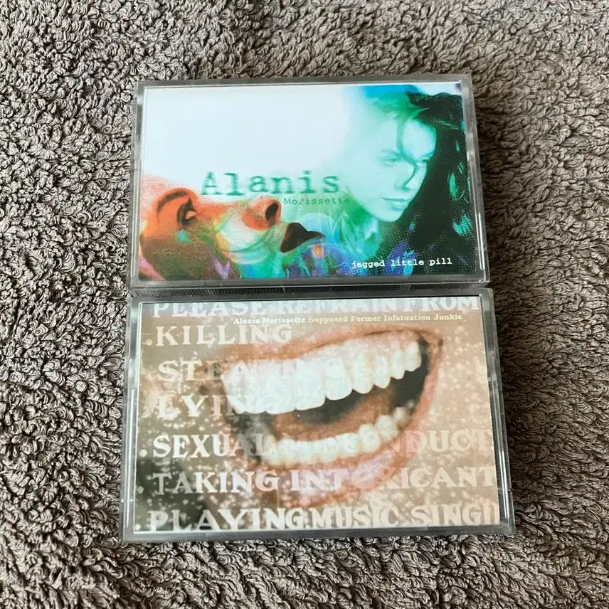 [BUNJANG] Alanis Morissette 90s Alternative Pop Rock Cassette Tape / 90년대 앨러니스 모리세트 Alanis Morissette 얼터너티브 팝 록 카세트테이프