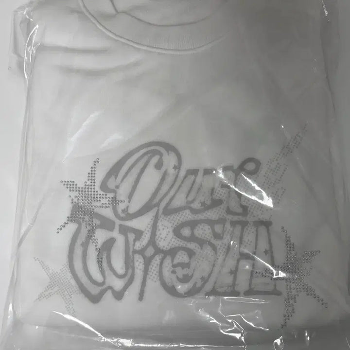 [BUNJANG] NCT WISH Yushi MD Sweatshirt / 엔시티위시 엠디 맨투맨 유우시