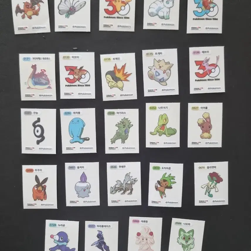 [BUNJANG] Pokemon 30th Anniversary Sticker Collection (Pikachu, Charizard) / 포켓몬 30주년 띠부씰 팔아요 피카츄 리자몽