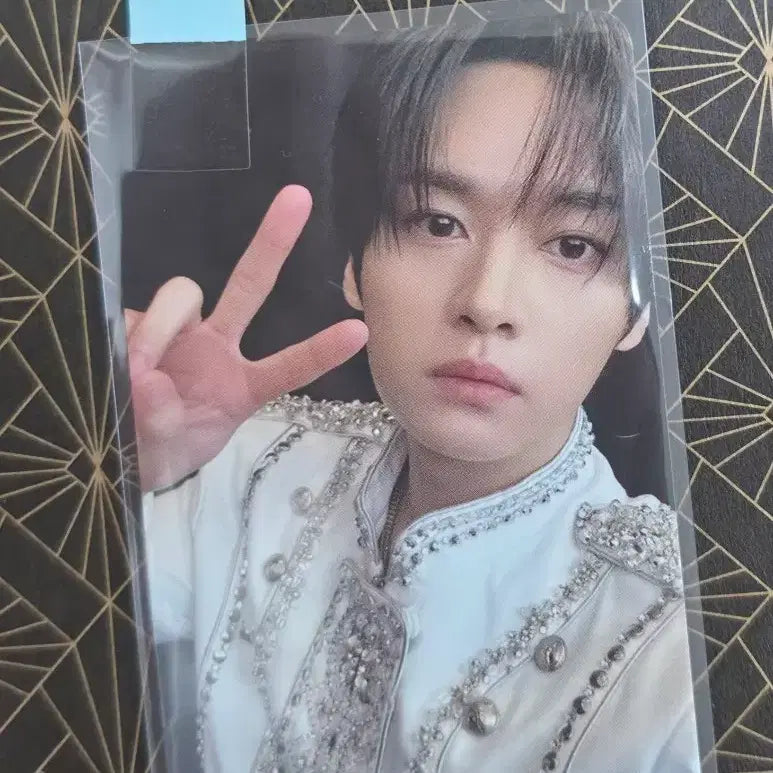 [BUNJANG] Stray Kids Lee Know CGV Lucky Draw Photocard / 스트레이키즈 리노 CGV 특전포카