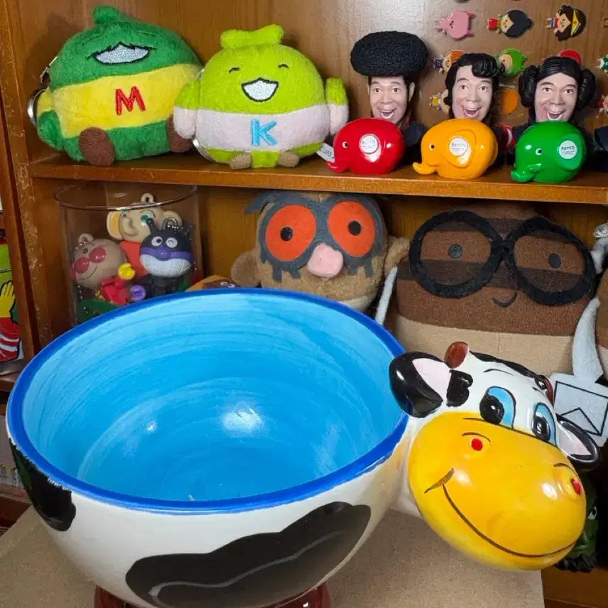 [BUNJANG] Vintage Cow Blue Ceramic Bowl / 빈티지 젖소 파랑 그릇